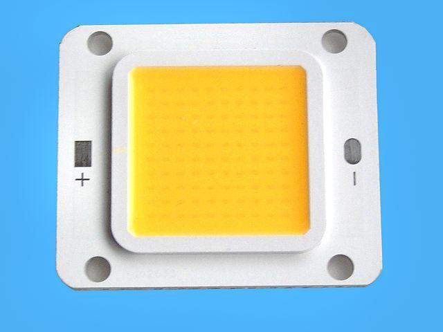 LED ČIP30W-12V / LED dioda COB 30W 12V / LEDCOB30W/12V / LED CHIP 30W12V - teplá bílá - Kliknutím na obrázek zavřete