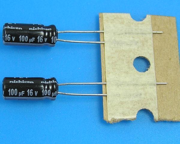 100uF/16V - 105°C Nichicon WZ kondenzátor elektrolytický - Kliknutím na obrázek zavřete