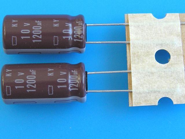 1200uF/10V - 105°C Nippon KY kondenzátor elektrolytický, low ESR, long life - Kliknutím na obrázek zavřete