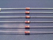 ZD 3V3 0.5W zenerova dioda 3,3V / 0,5W BZX55C3V3