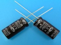 2200uF/6,3V - 105°C Samwha RD kondenzátor elektrolytický